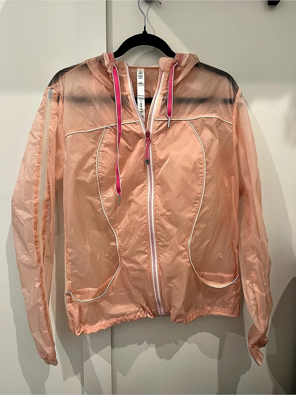 Lululemon Athletica Pink Windbreaker/raincoat Size 10 Like New